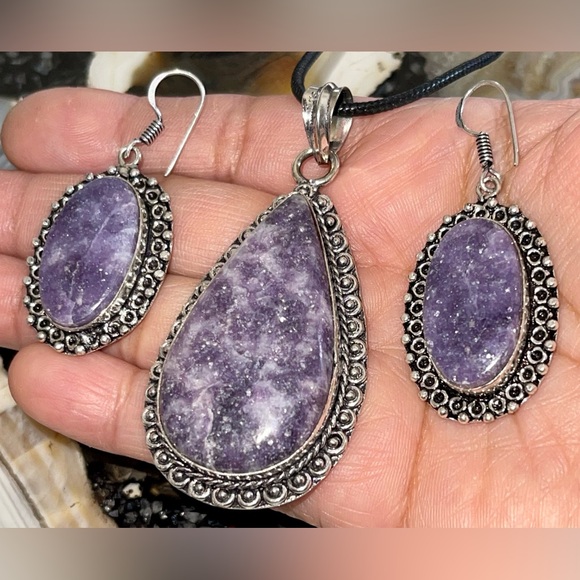 Lepidolite Pendant & Earrings Set - Picture 4 of 15